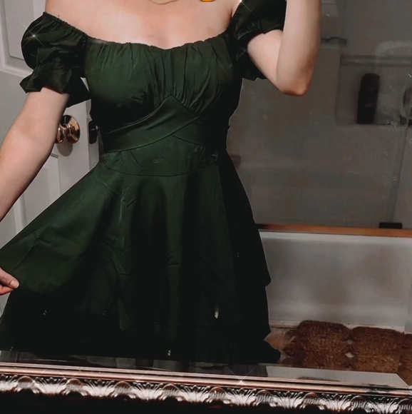 Forest Green Dress - Picture 1 of 4